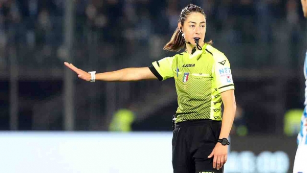 Maria Sole Ferrieri Caputi: prima donna ad arbitrare le partite di calcio in serie A