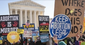 Diritto di aborto negli USA: annullato dopo 50 anni